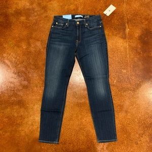 NWT 7 For All Mankind the ankle skinny size 31 with 27in inseam.